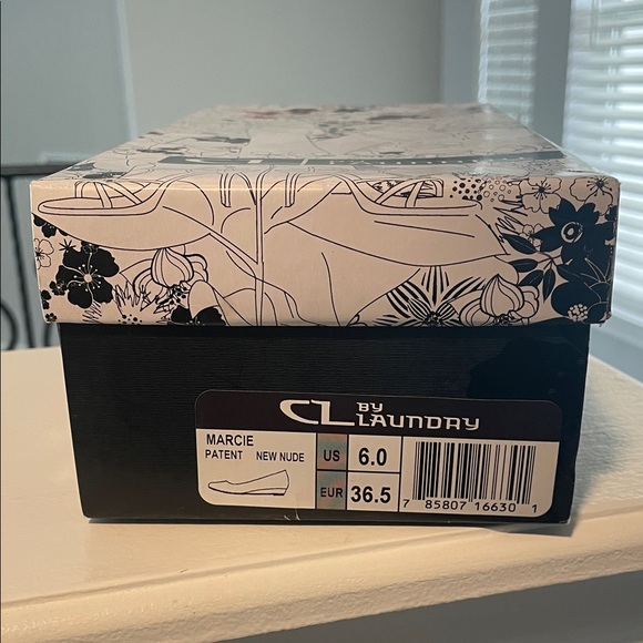 Chinese Laundry Marcie Women's Nude Patent Wedges - Picture 11 of 11